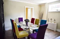 Excellent Location, Family & Pet Friendly, Walk to Main St, Close to Everything
