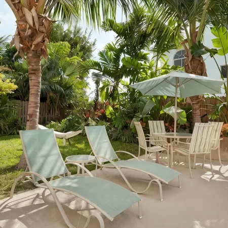 5Br Luxury Home w/ Pool, Theater, Rooftop Deck & 100-ft Dock Near Beach!