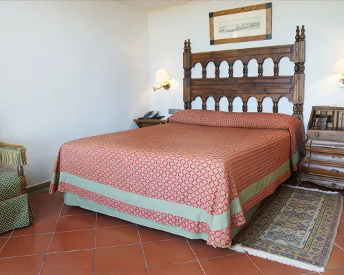 Parador de Cardona Habitaciones Photos