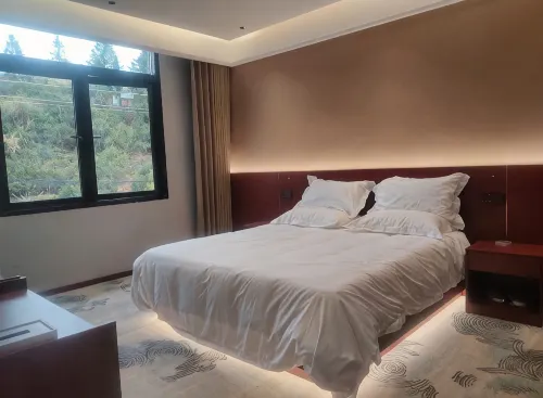 Geyuan Homestay - 2-Star