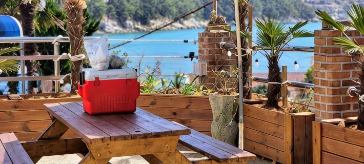 Ha-Wahyeon HOUSE: Great location, views and vibe! Hotels in Geoje-si