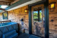 Majestic log home on 20 private acres near ski resort w/pool & hot tub