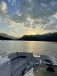 Large Rental in Rumbling Bald Resort on Septic.  No damage. Ready to go! - Homestays