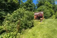 Cozy Cabin with an RV &Camper Hookup Pet Friendly Peaceful & Relaxing