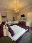 Ashmira Guest House - 4-Star