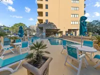 Ocean View Suite for Two - Quiet Prime Location 75th Aven - สระว่ายน้ำส่วนตัว
