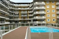 Charming Studio with balcony & pool -Heart of Nice Ξενοδοχεία στην πόλη Fabron