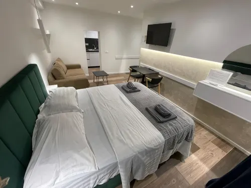 Le petite Central Studio Apartments - Apartment