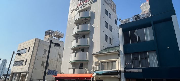 JR三原駅より徒歩3分「ナイスイン三原」☆ビジネス・観光しまなみ海道チャリダー歓迎！ 三原のホテル
