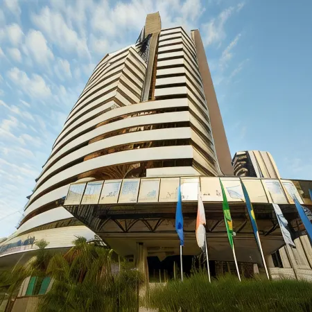 Blue Tree Towers Fortaleza Beira Mar Отели рядом с достопримечательностью «Пляж Мейрелеш»