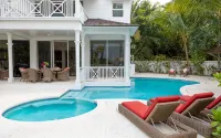 BREATHTAKING : on water front with panoramic views + pool + dock - Pools