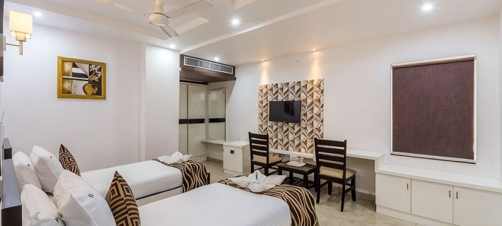 Hotel V Royal Park Hotels in Guntur