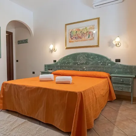 Idyllic Residence Cala Viola Studio Sleeps Num1373