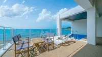 Pohang Overlooking Pool Villa