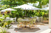 Bahandi Hotel - 5-Star
