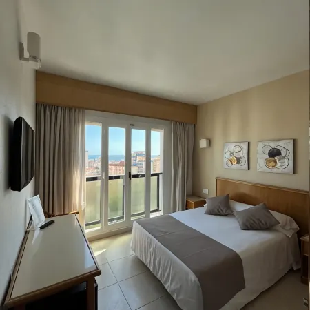 Hotel Albatros Отели в г. Сафор