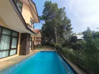 Villa Lily Trinity