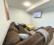 Cozy Home in Quiet Neighborhood - Wifi
