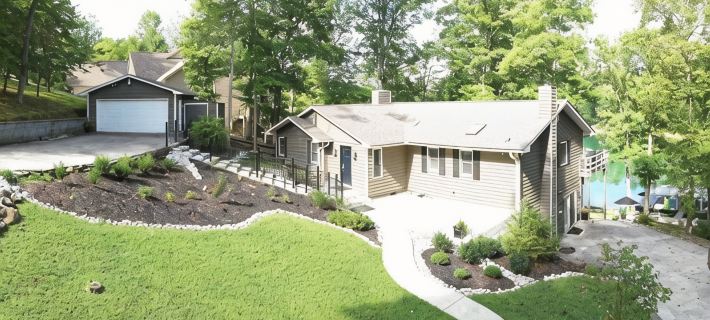 Lakefront. Spectacular Mountain and Lake Views/Dock/Private Cove. Gentle Slope. Ξενοδοχεία στην πόλη Campbell County