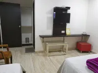 Hotel Satyam - Parking