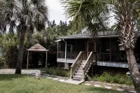 Welcome to Rainbow at Folly House – Your Beachside Retreat Near Charleston! - 3-Star