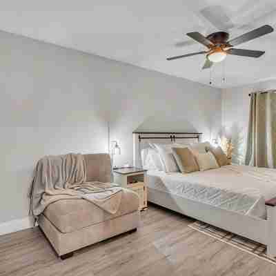 Modern Comfort, Pet Friendly, 2 King Beds Rooms