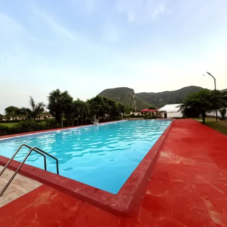 Vanbagh Sariska Resort
