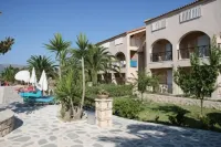 Daniel Hotel - 2-Star