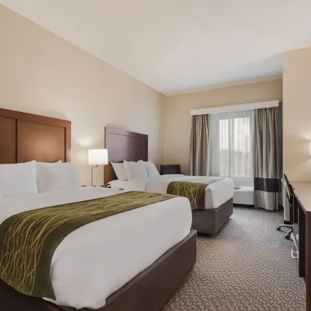 Comfort Inn & Suites