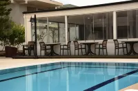 Minta Apart Hotel - Beach