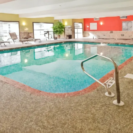 Holiday Inn & Suites SLIDELL - NEW ORLEANS AREA by IHG