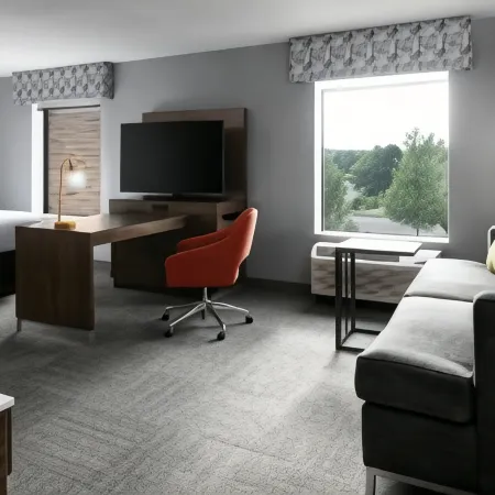 Hampton Inn & Suites West Bend