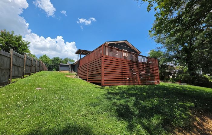 Lake House retreat