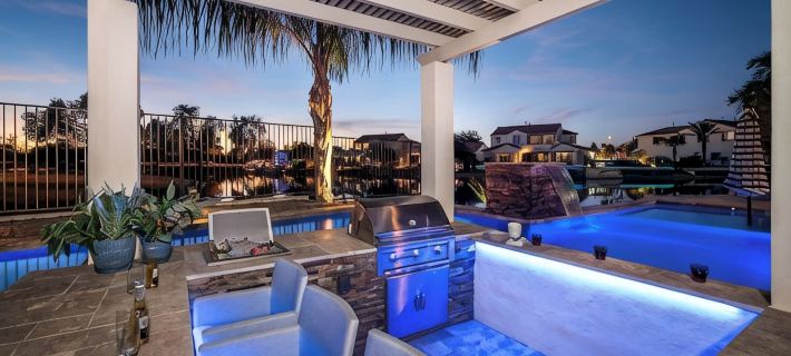 Ritz Waters at Ocotillo, Heated Pool, 5Br/3.5 Bath Ξενοδοχεία στην πόλη Chandler
