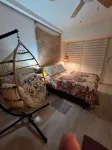 The Bird’s Nest Studio: Steps from the Beach