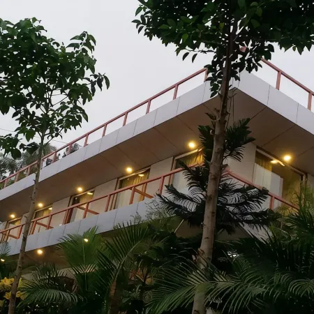Hotel Saptarang Residency Panhala Ξενοδοχεία στην πόλη Panhala