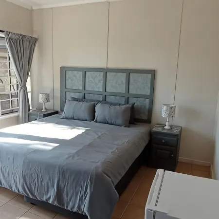 Eagles Nest Bed & Breakfast Отели в г. Эшове