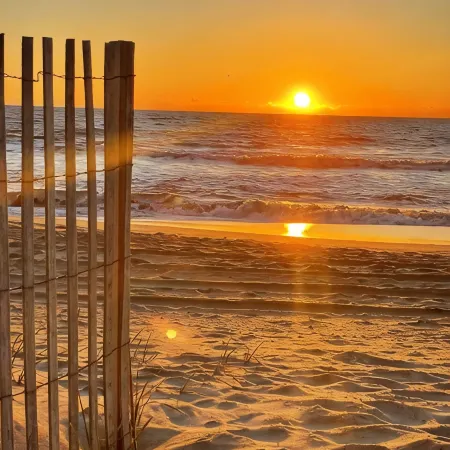 Gorgeous Semi-Oceanfront - Amazing Ocean Views - Hot Tub~ Pirate Mini Golf- Avon