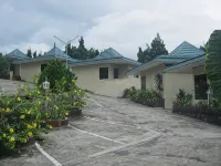 Danau Toba International Cottage Parapat - 3-نجوم
