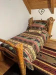 Luxury Log Cabin adjoins GSMNP . Magnificent Views , Nature Lovers Paradise ! - Hytter