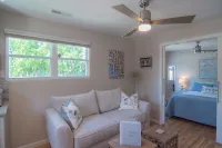 2 Southern Charm Studio 2 is a Private Studio 4 Miles to Downtown Charleston - Condos
