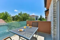 Cascade Villas with Private Garden and Jacuzzi - Lemmikkieläimet sallittu