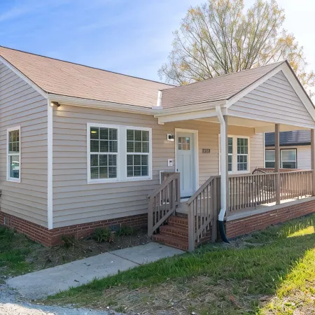2 BR King Bed Near Duke Hospital & Campus