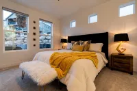 Mayflower Mountain Chalet Located Near Park City - balcony