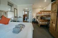 The Village Lodge - parking