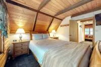 Between the Pines Log Cabin - Hytter