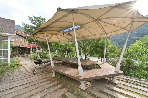 Danyang Sobaeksan Pension (Dog Accompanied) - Haustierfreundliche