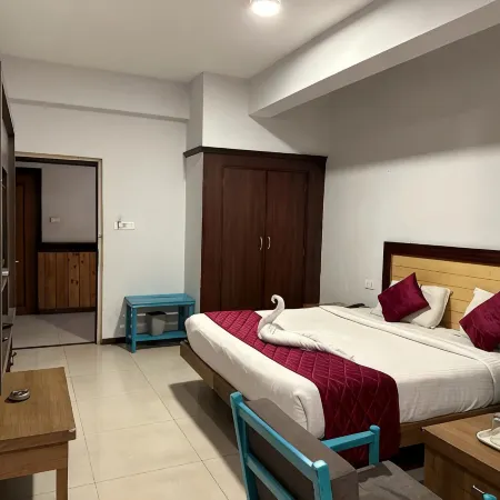Hotel Preethi Palace