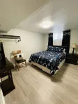 Cozy 5-Bedroom Home in Aurora!Perfect blend of comfort & convenience - 4-Star