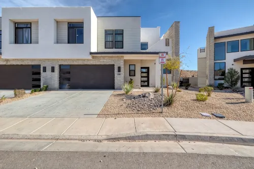 Luxury 6 Bed Heated Private Pool, Hot Tub, Game Room, near Zions on Golf Course - 4 星級